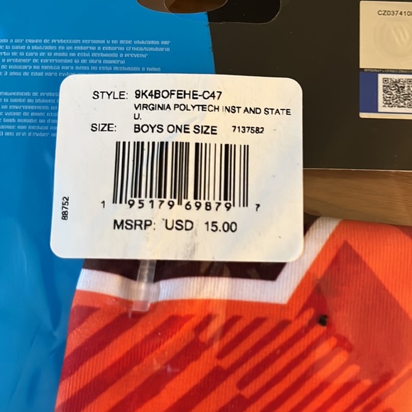 Virginia Polytech Institute and State University gater/scarf. NWT - Picture 4 of 4